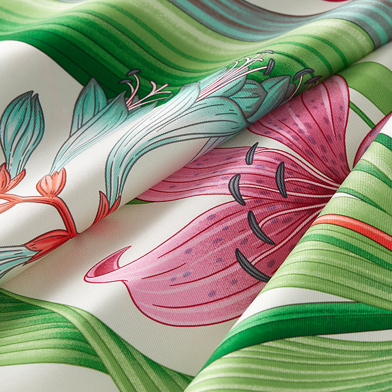HERMES スカーフ BOUQUET FINAL ベージュ90 Bouquet Final scarf 90 | Hermès USA